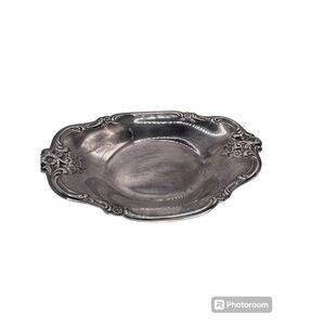 Vintage International Silver Company 448 Silver Plated‎ Tray with Flowers